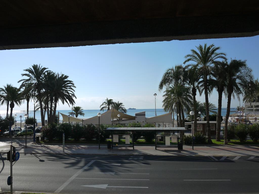 La Portuguesa Apartments Alicante Ruang foto
